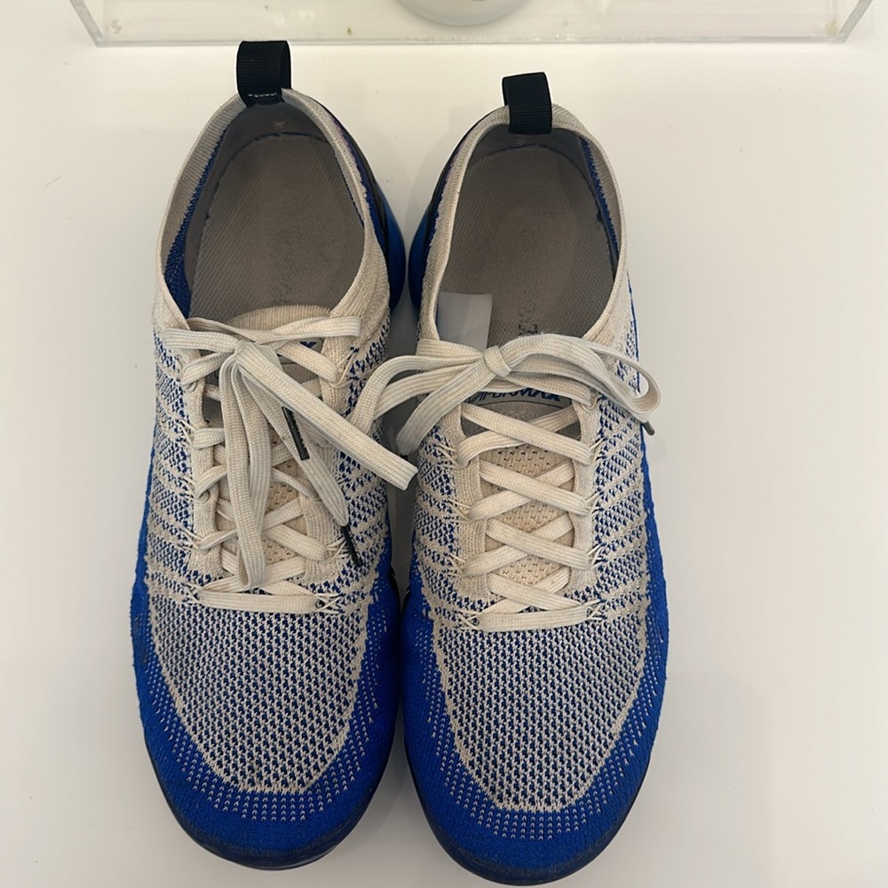 Nike Vapormax 2 Flyknit athletic shoes - Picture 2 of 5